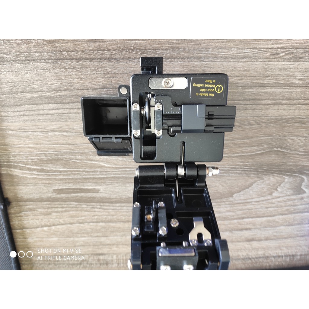 Dao Cắt chính xác sợi cáp quang FTTH FC-60S DYF