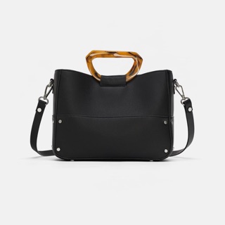 Túi zara đen hàng chuẩn auth kiểu dáng đẹp trẻ trung rất hợp chất liệu rất mền là một sản phẩm không thể tiếu trong tủ đ