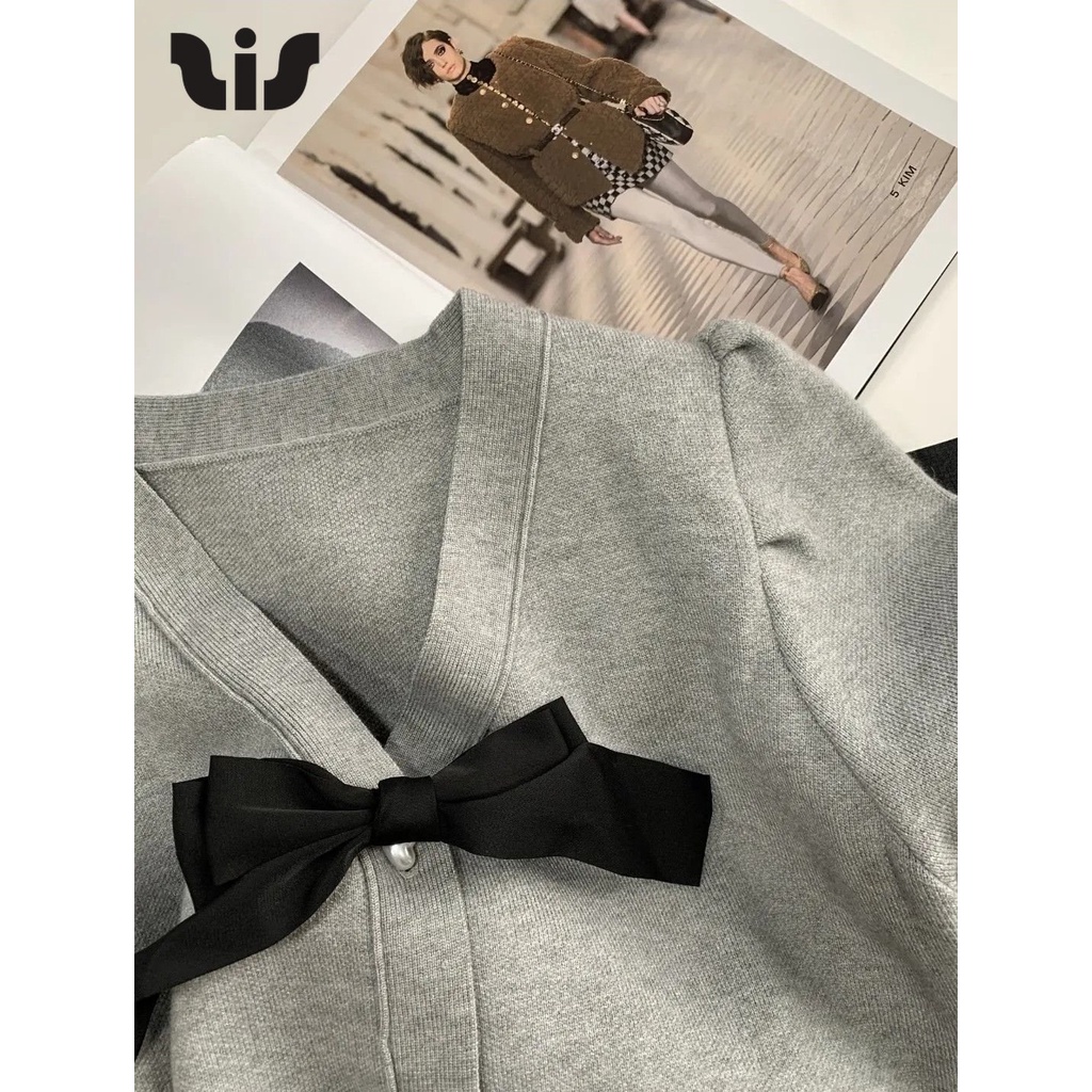 Bộ Áo Sweater Dệt Kim Tay Phồng Đính Nơ Phối Chân Váy Chữ A Xếp Ly Kiểu Hàn Quốc Thời Trang Xuân Thu 2022
