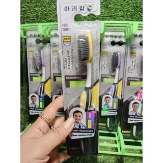 1 cây Bàn chải Đánh Răng Adangumi