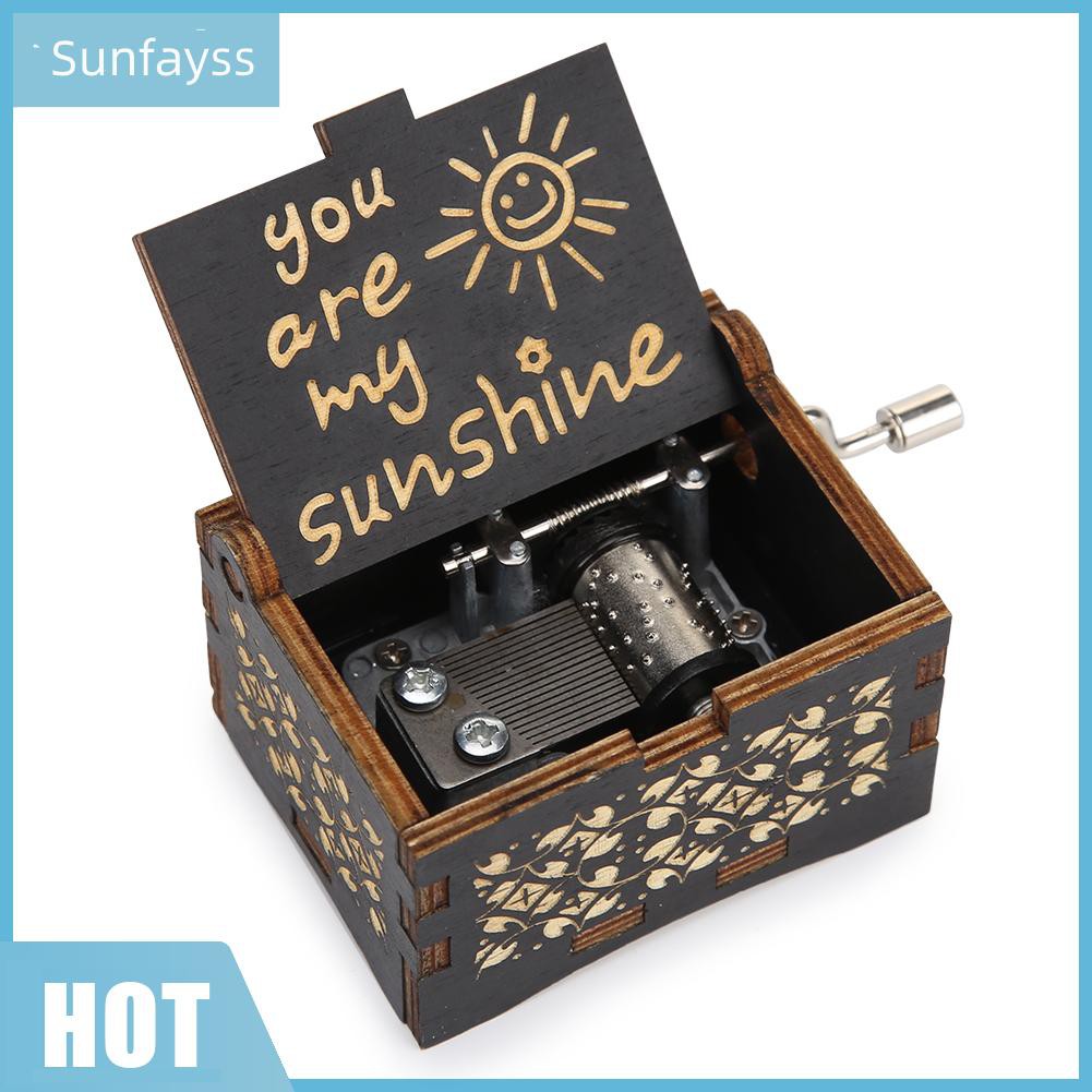 Hộp nhạc bằng gỗ khắc chữ You Are My Sunshine phong cách vintage
