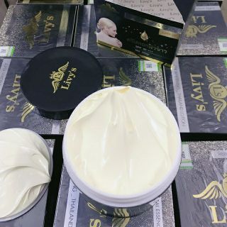 Kem body livy đen