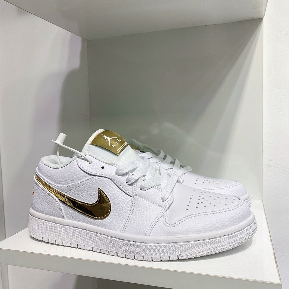 GIÀY JORDAN CR7 TRẮNG VỆT VÀNG CAO CẤP FULL BOX