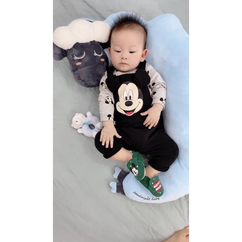 Set yếm Mickey cho bé trai. Áo riêng-yếm riêng