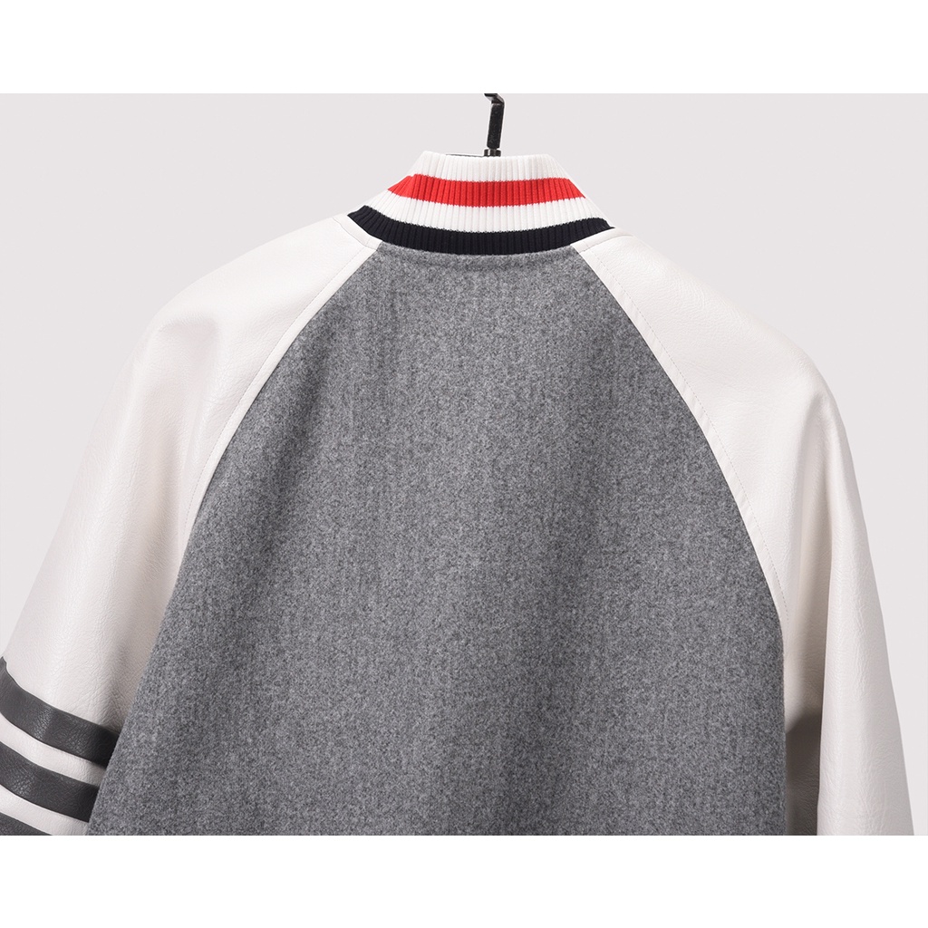 Áo khoác nam nữ Thom Brow.ne Varsity 820 vải Suedu da lộn hàng thiết kế tay áo kẻ sọc cực sang trọng