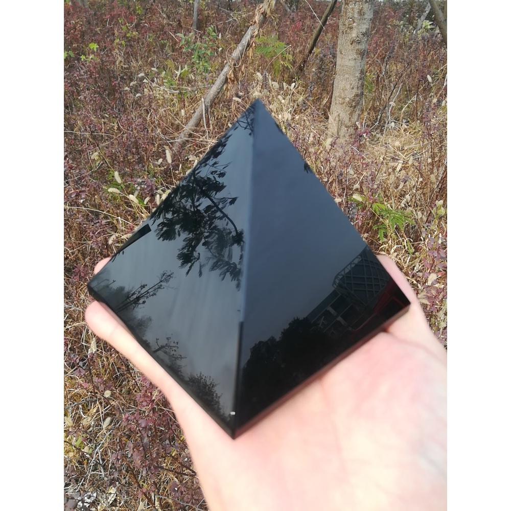 Đá Obsidian Đen 4-8cm Hình Kim Tự Tháp