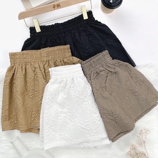 Quần đùi nữ cạp cao ống rộng bigsize mặc nhà dáng thể thao vải xốp hoa dập nổi - Quần short nữ lưng cao sooc in họa tiết