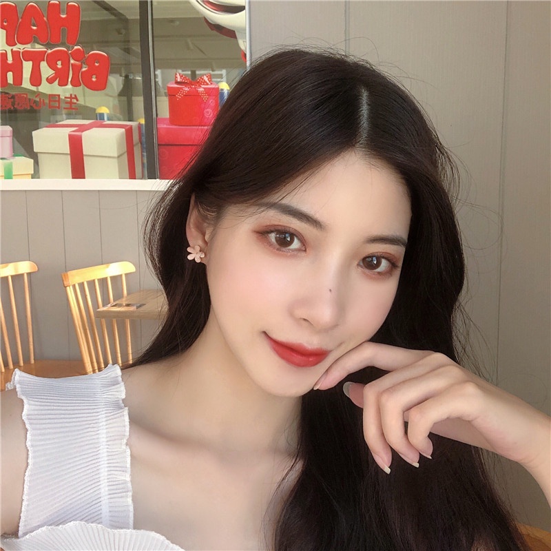 Khuyên tai kẹp không bấm lỗ chốt cố định K029 bằng hợp kim mạ vàng hình bông hoa đính đá dáng ngắn Leous Accessories