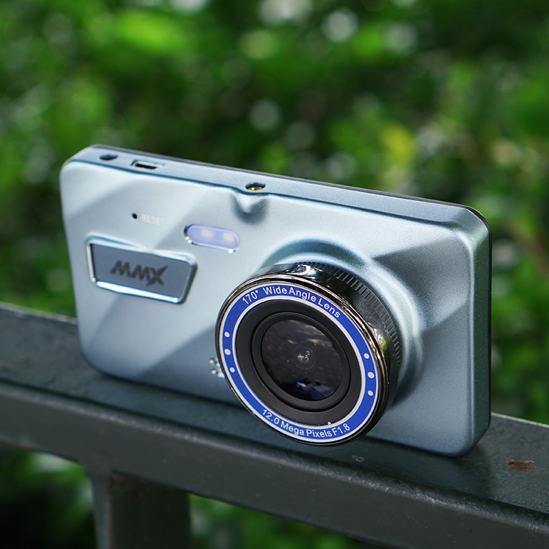 Camera hành trình ô tô MMX M1 Full HD màn hình cảm ứng, hỗ trợ thẻ nhớ 32G – BH 6 tháng