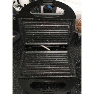 Máy nướng bánh mỳ Sinbo SSM-2513