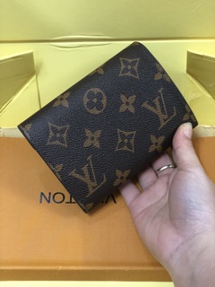Ví nhỏ