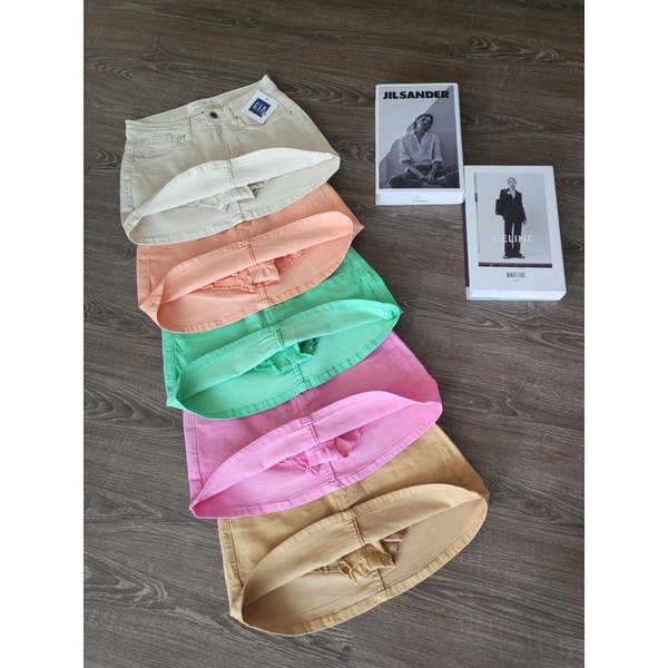 Váy jeans màu có quần