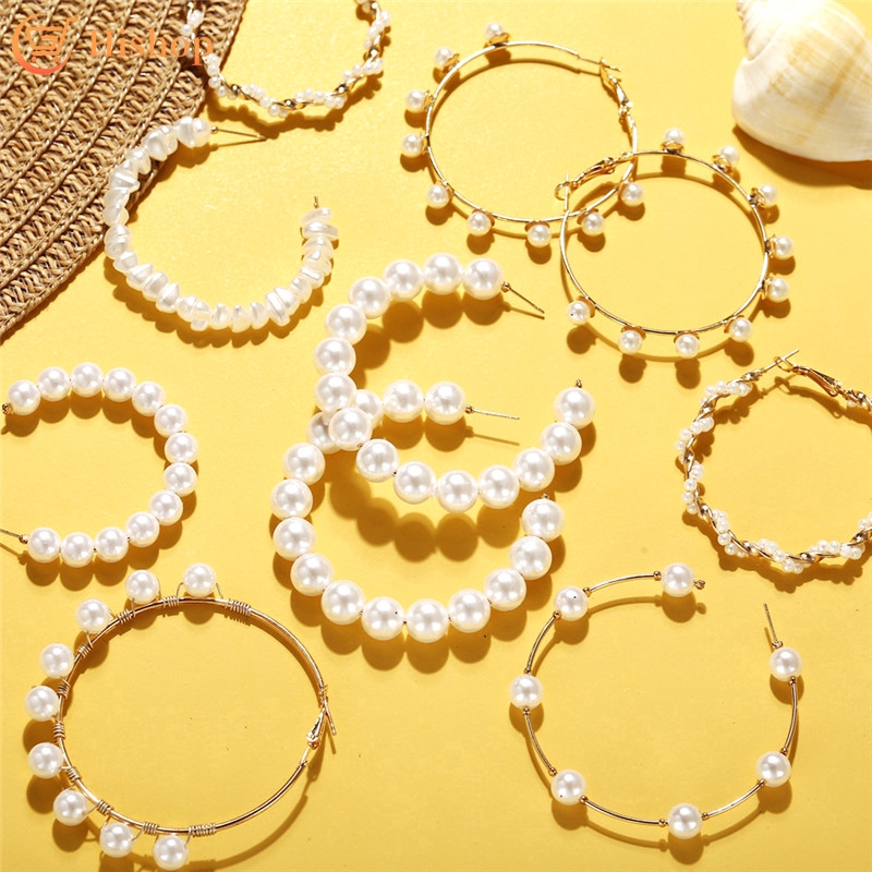 Bông Tai Hishop Hình Tròn Rỗng Cỡ Lớn Đính Ngọc Trai Màu Vàng Thời Trang Dành Cho Nữ