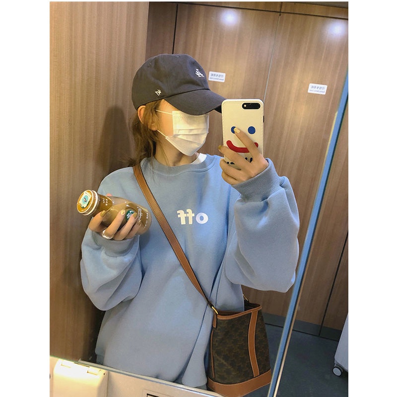 [Spot] Áo sweater chui đầu cổ tròn dáng rộng màu xanh sữa in chữ phong cách Hàn Quốc