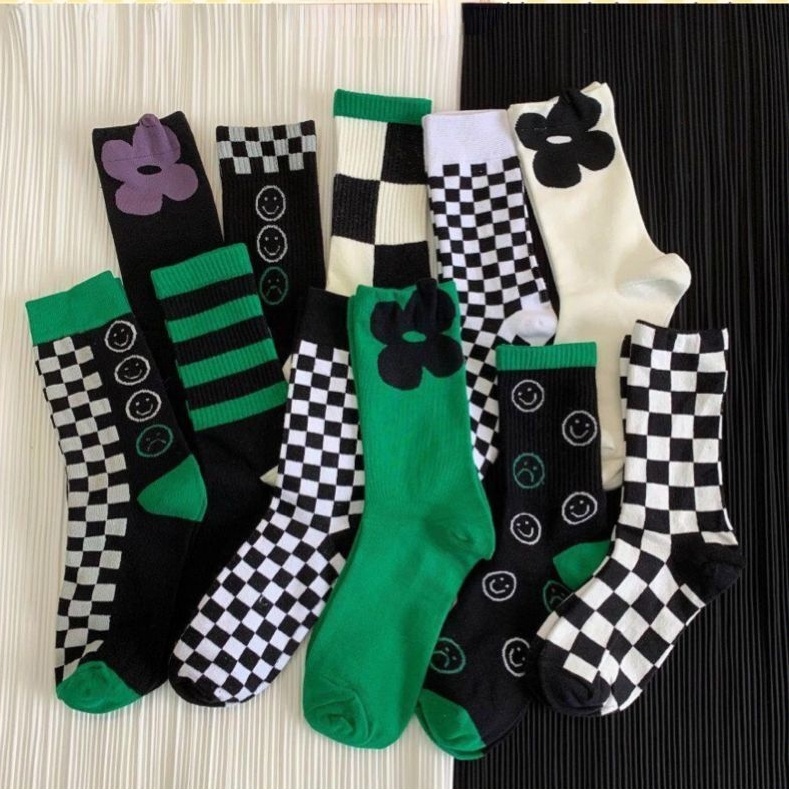 Tất cổ cao Vớ cotton cổ cao họa tiết kẻ sọc mặt cười phong cách Nhật Bản thời trang mùa thu cho nữ JP5