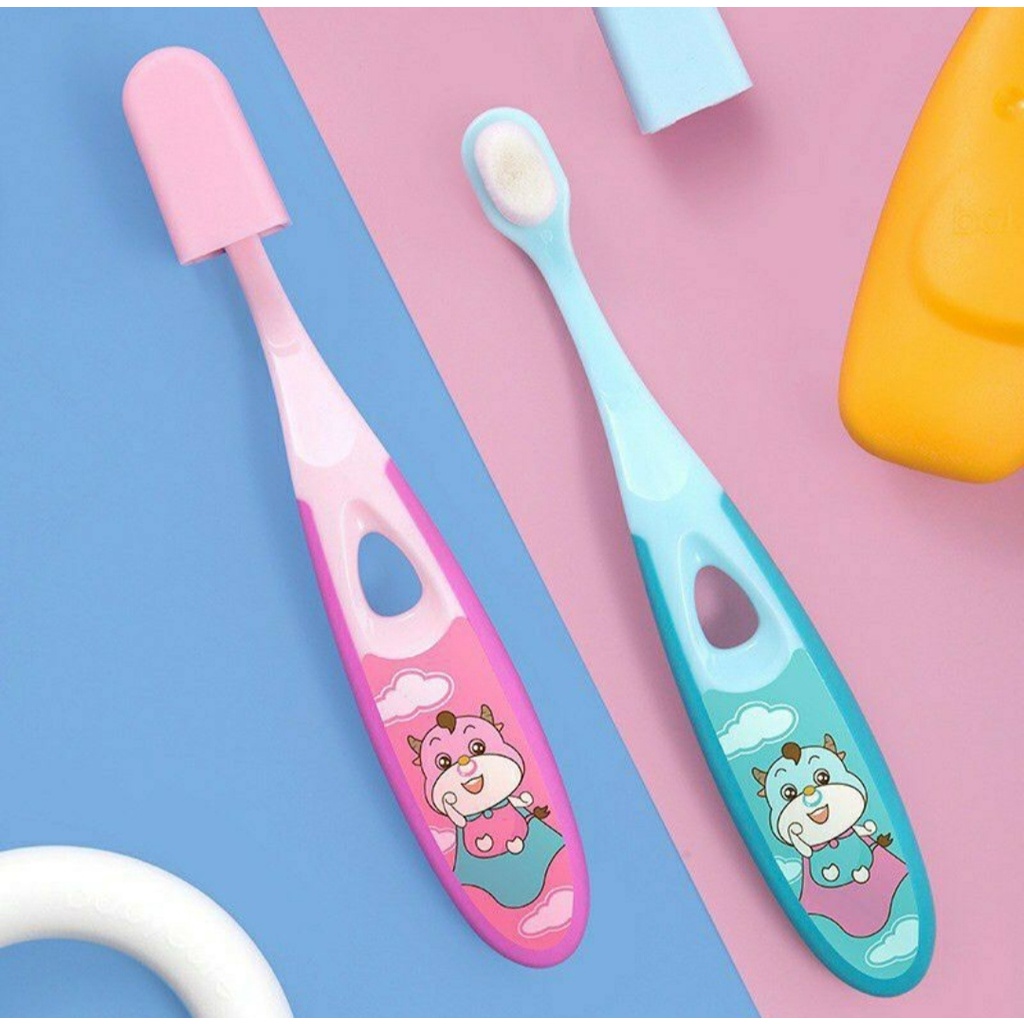 Bàn chải đánh răng lông tơ cho bé tập đánh răng từ 2 tuổi trở lên kết hợp từ 10000 sợ tơ mềm mại bàn chải hình trâu