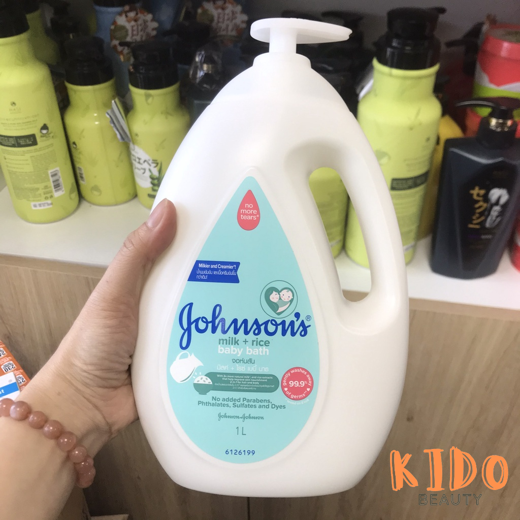 Sữa tắm em bé JOHNSON 'S Baby chiết xuất yến mạch và sữa | sữa gạo (Chai 1000ml / 200ml)