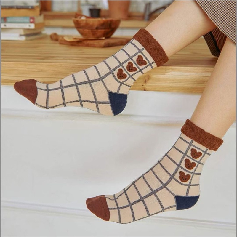 1 Đôi Vớ Cotton Dệt Kim Màu Trơn Thiết Kế Dễ Thương Cho Nữ