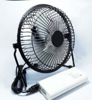 Quạt lồng sắt mini chạy điện 5v!( 350048)