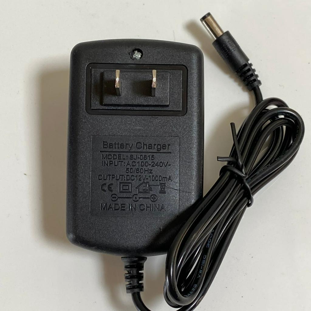 Sạc bình ắc qui 12V-1000mA ô tô xe máy điện đồ chơi phụ kiện đồ chơi cho bé