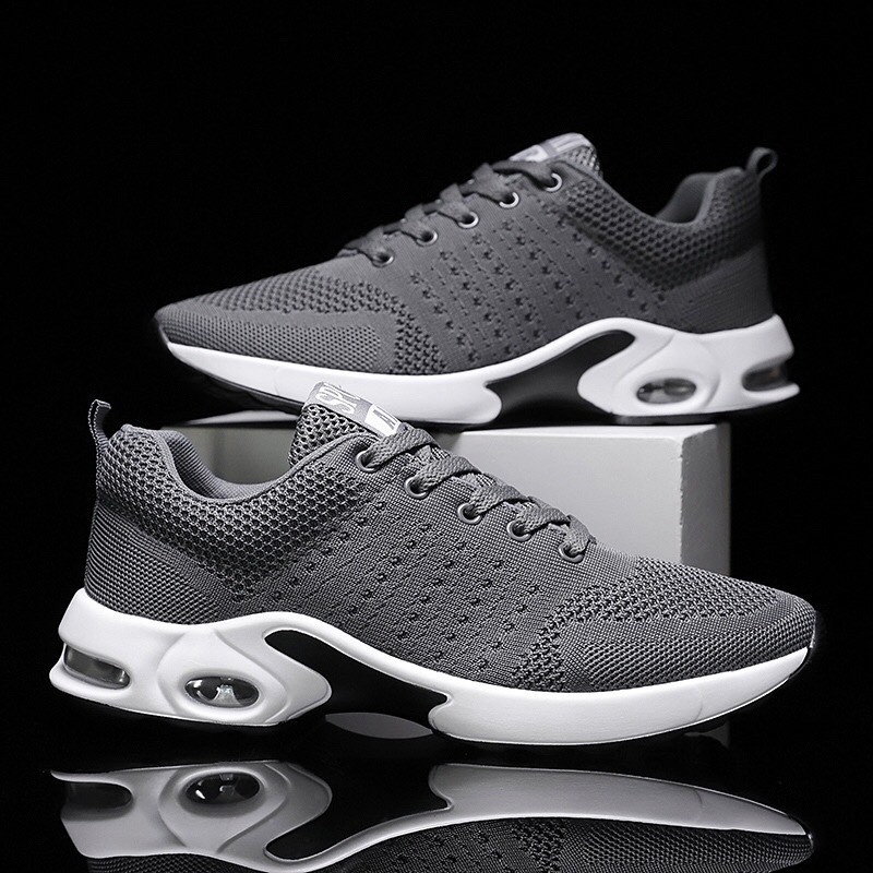 Giày thể thao nam đệm khí Eric G256 (39-43) tặng tất khử mùi 30k | BigBuy360 - bigbuy360.vn