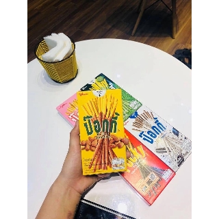 Bánh Pocky Thái lan hạn đến 12 tháng.