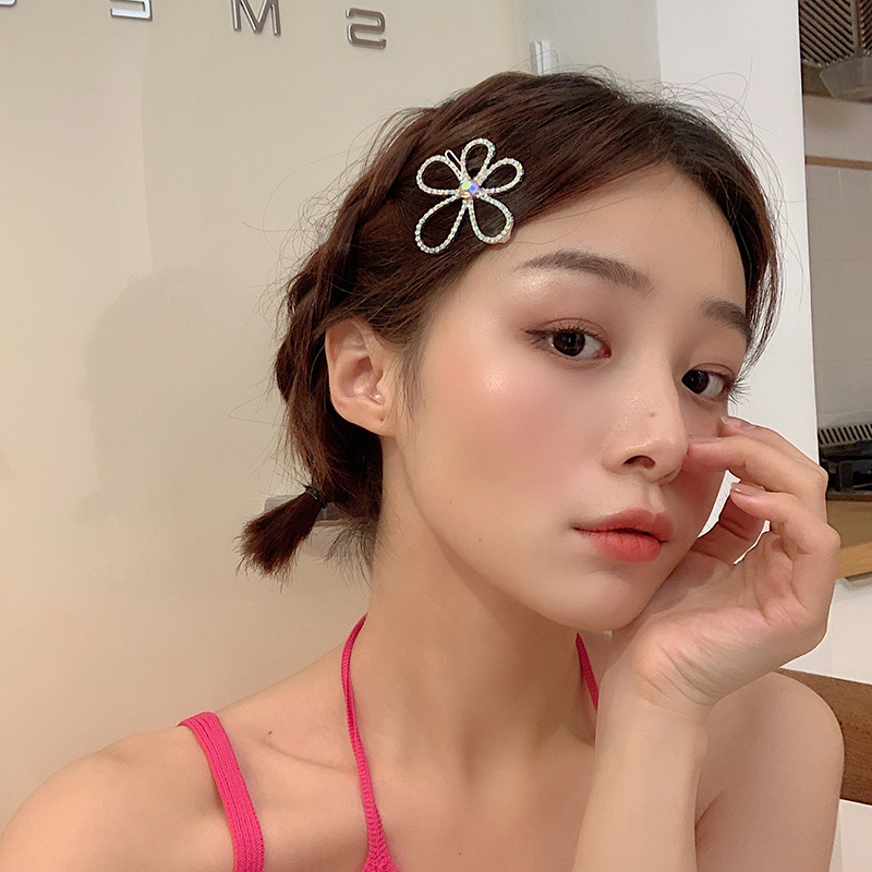 Kẹp tóc hình bông hoa đính kim cương giả lấp lánh nữ tính