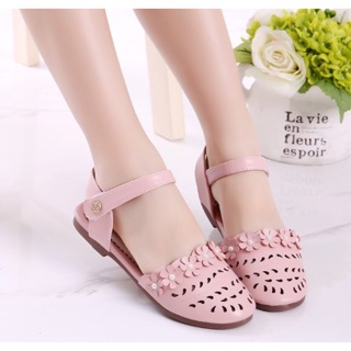 Giày sandal rọ hoa cho bé gái