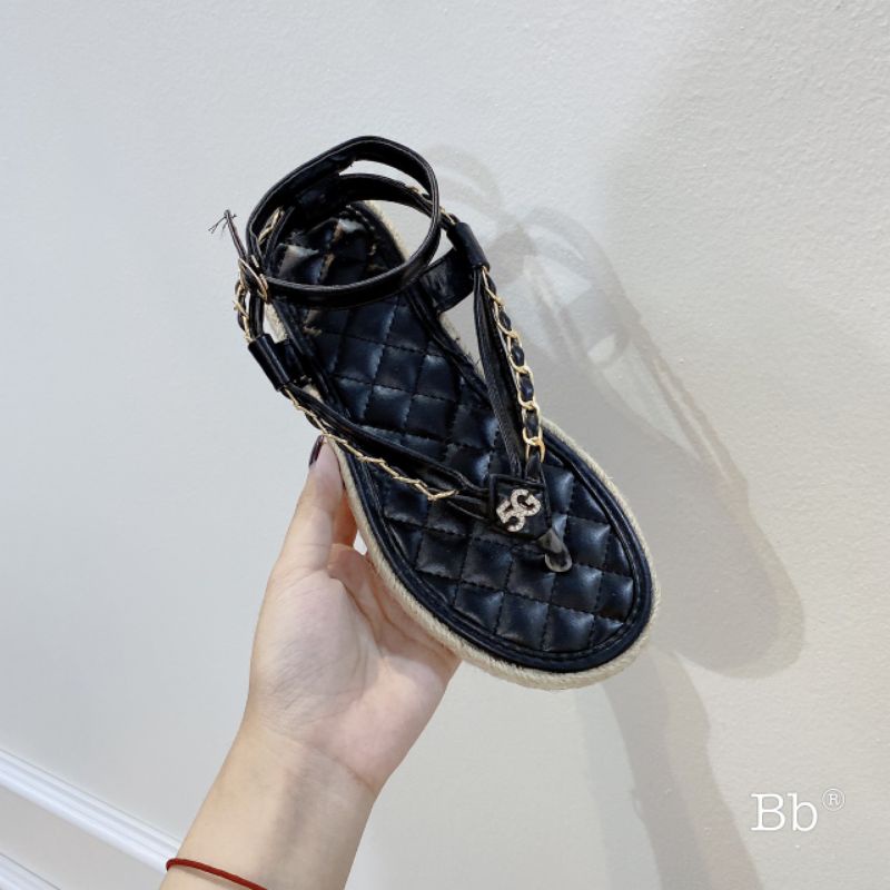 ❣️❣️❣️Sandal cói khoá đá siêu xinh