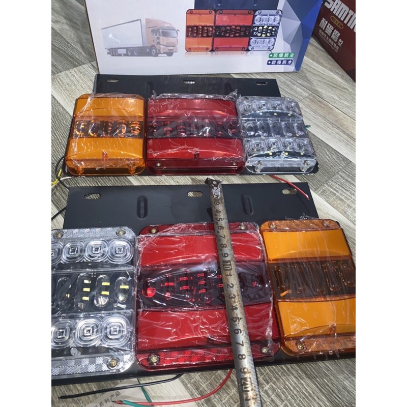 1 đôi 2 cái hậu led ô tô 24v