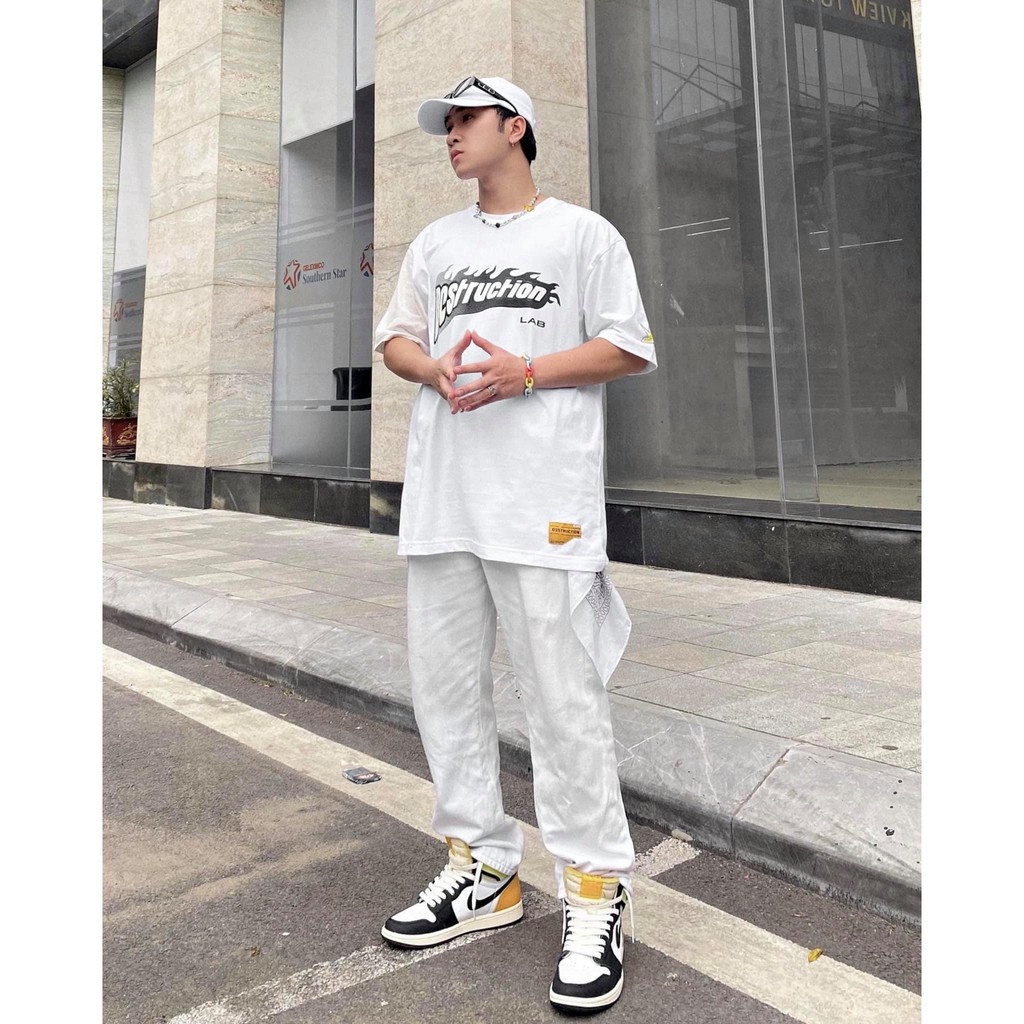 Áo thun local brand Destruction in hoạ tiết logo DFire, cổ tròn, cotton