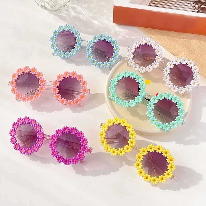 Kính Mát Gọng Tròn Hình Hoa Cúc Nhiều Màu Chống Tia UV Dành Cho Bé