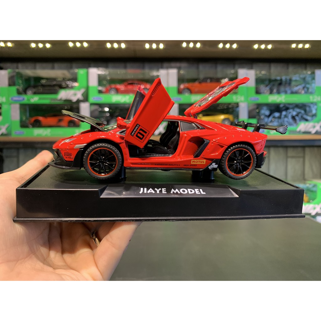 Mô hình xe Lamborghini Aventador LP700-4 Liberty Walk LB tỉ lệ 1:32