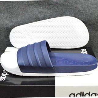 Dép Adidas sample hai màu phân biệt siêu hiếm