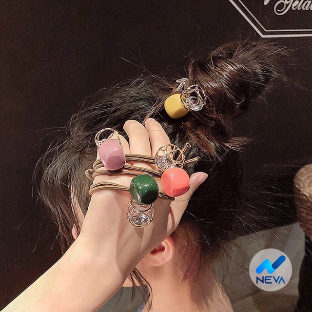 Chun cột tóc đính đa new