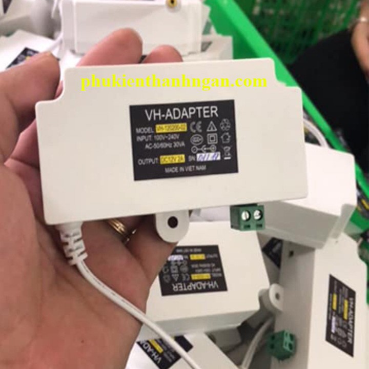 COMBO adapter 12v-2a và hộp nối, nguồn 12v2a , adapter 12v2a , adapter 12v 2a hàng mới | BigBuy360 - bigbuy360.vn