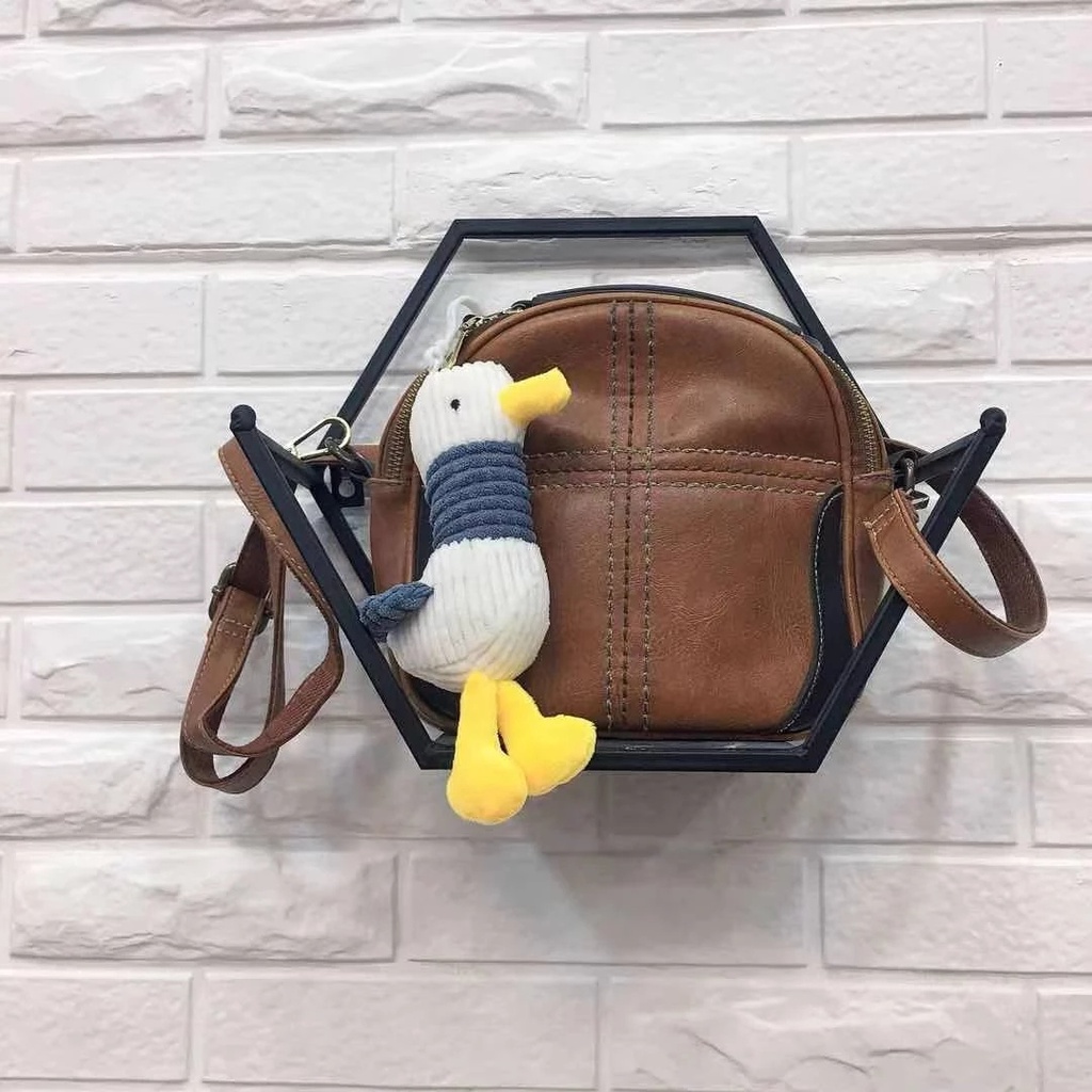 Móc khóa hình chú vịt xấu xí nhồi bông xinh xắn gắn túi xách/chìa khóa xe hơi