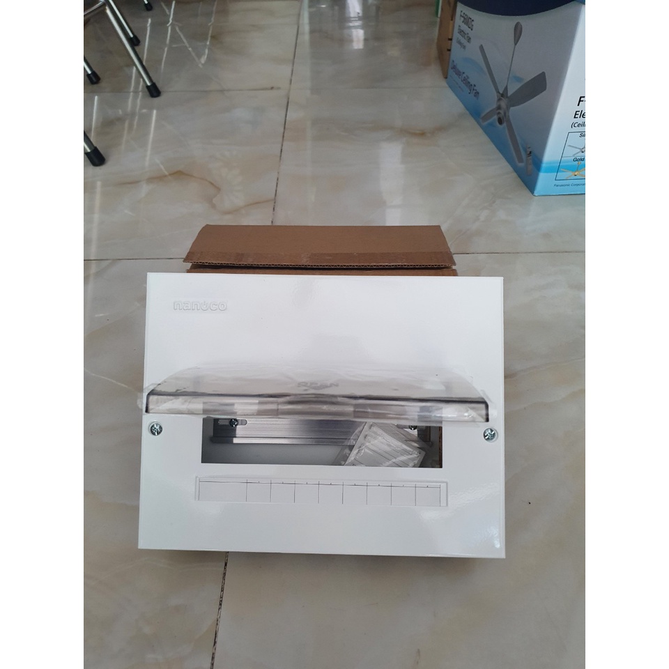 Tủ điện âm tường kim loại 10 đường Nanoco NDP110