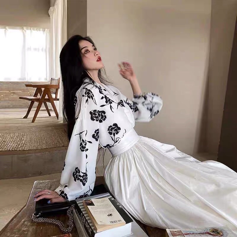 Set bộ sơ mi thanh lịch cho quý cô