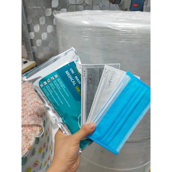 1 gói khẩu trang 10c