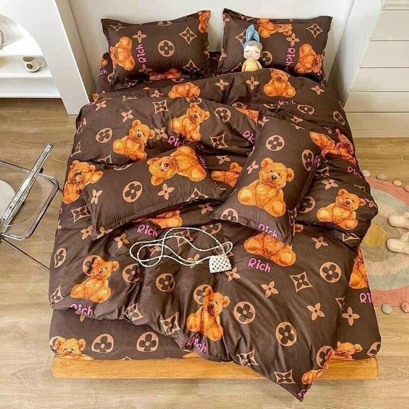 Bộ chăn ga gối Cotton Poly mẫu gấu LV sang chảnh giá rẻ nhất thị trường | BigBuy360 - bigbuy360.vn