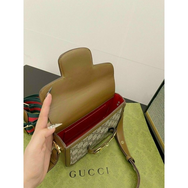 Túi GC hà hồ hai dây lót đỏ