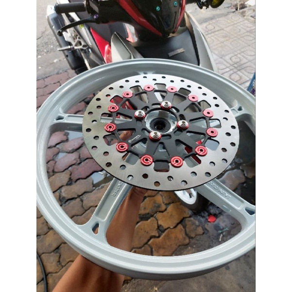 Mâm X1R 5 cây bản OZ gắn như zin cho  tặng kèm đĩa trước X1R