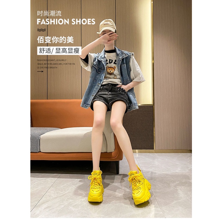 🎀COOL A Giày muffin Đế Dày 10cm Màu Vàng Mới 2022 giày giày nữ dép giày vàng giày tăng chiều cao giày cha nền tảng của phụ nữ siêu lửa giày thể thao cao Cao hơn 8 cm