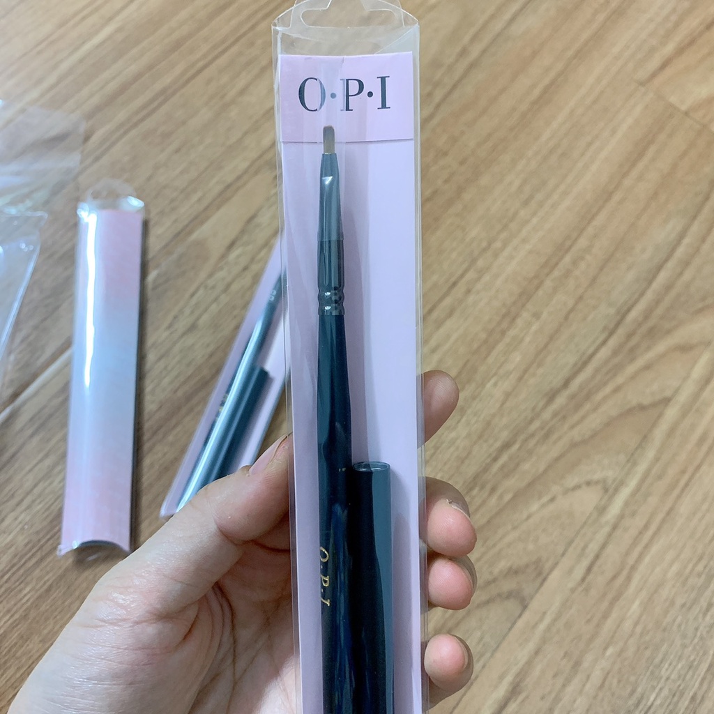 Cọ vẽ hoa cúc OPI O.P.I