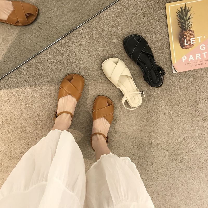Oeggeo shop Xăng đan Gót Thấp Đan Dây Chéo Cài Nút Retro Cho Nữ