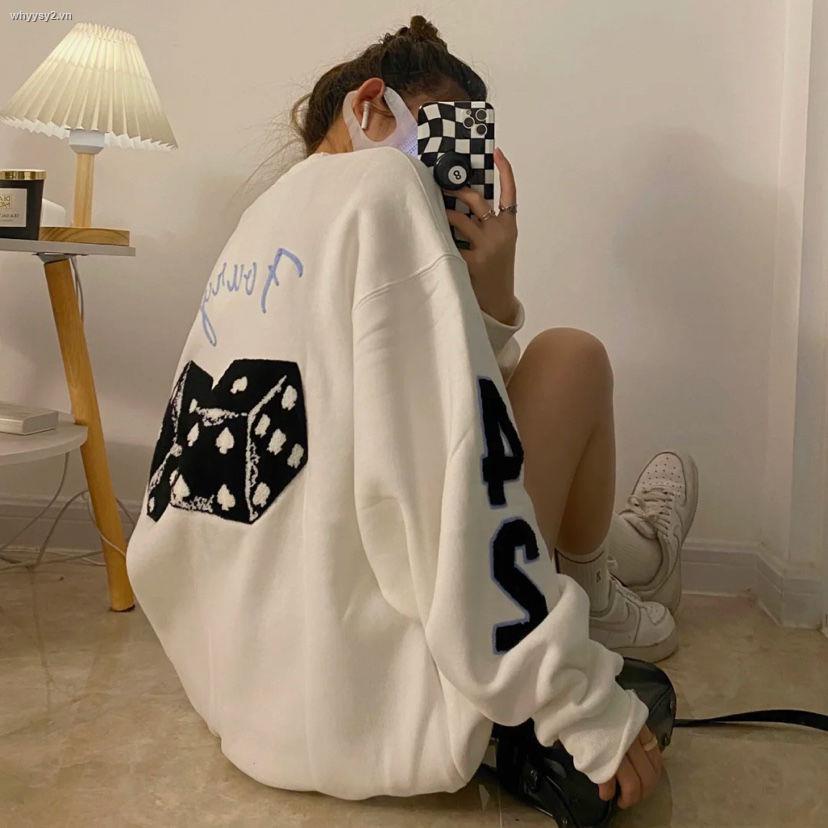 Áo Sweater Cổ Tròn Dáng Rộng Thêu Hình Xúc Xắc Phong Cách Retro Mỹ Thời Trang Mùa Thu Cho Nữ