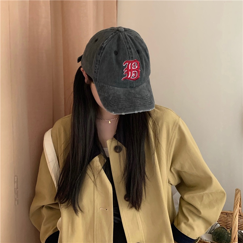 Mũ Lưỡi Trai In Chữ Phong Cách Vintage Cá Tính Cho Nữ