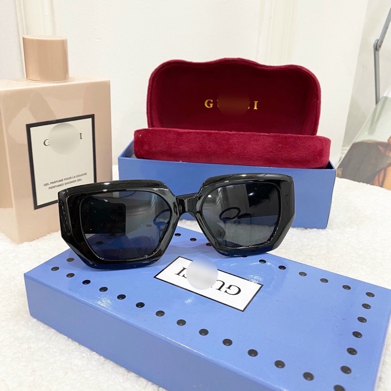 Kính Nữ Thời Trang G G