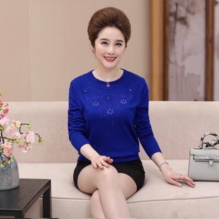 Áo len xả lỗ